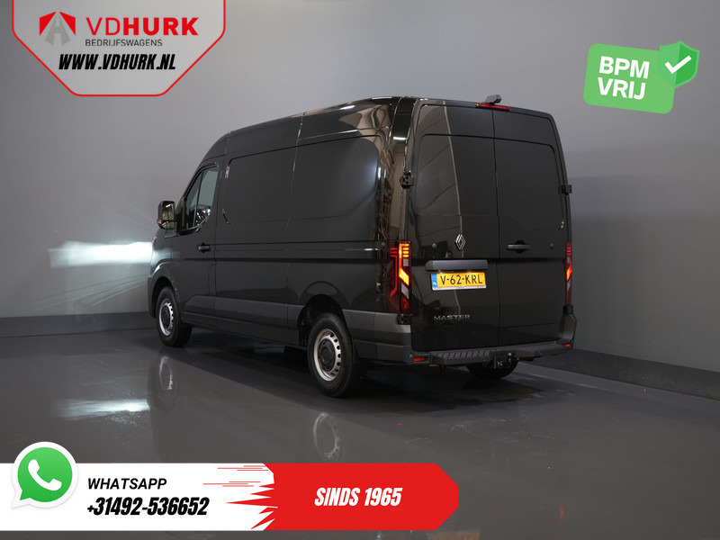 Renault Master T35 2.0 dCi 130 pk L2H2 Advance BPM VRIJ! LED/ 2.5t Trekverm./ Stoelverw./ Navi/ Carplay/ Camera/ Climate/ PDC/ Cruise/ Trekhaak - Panel van: picture 2 Renault Master T35 2.0 dCi 130 pk L2H2 Advance BPM VRIJ! LED/ 2.5t Trekverm./ Stoelverw./ Navi/ Carplay/ Camera/ Climate/ PDC/ Cruise/ Trekhaak - Panel van: picture 2