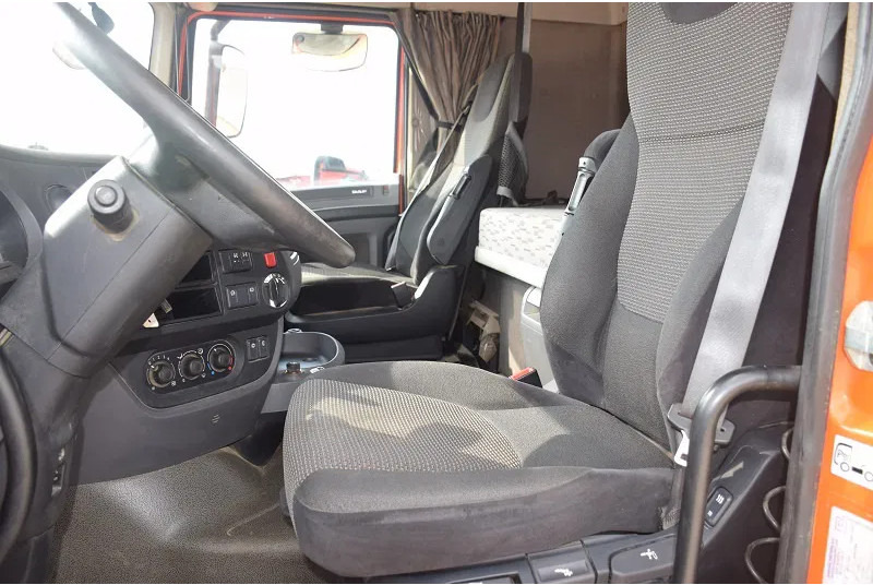 Tractor unit DAF XF 460 58 TON: picture 9