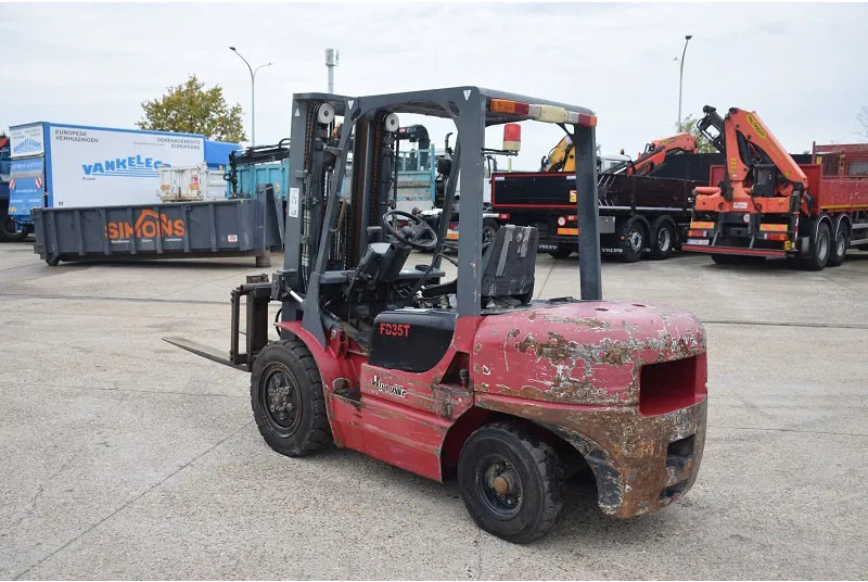 Xilin Xilin FD35 T - stock id95 FD35 T - Diesel forklift: picture 3 Xilin Xilin FD35 T - stock id95 FD35 T - Diesel forklift: picture 3