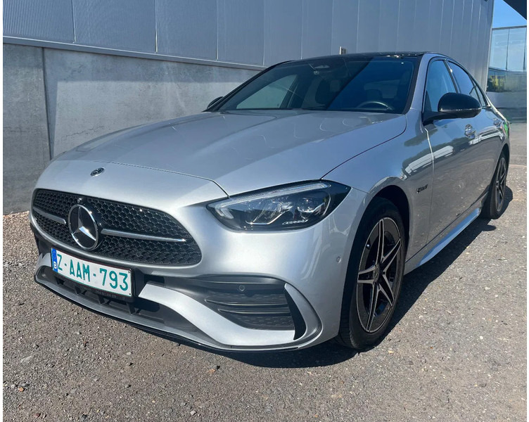 Mercedes-Benz C-Klasse C300e Sedan*AMG PAKKET*NIGHT PAKKET*HEADUPDISPL*360°CAM* - Sedan: picture 1 Mercedes-Benz C-Klasse C300e Sedan*AMG PAKKET*NIGHT PAKKET*HEADUPDISPL*360°CAM* - Sedan: picture 1