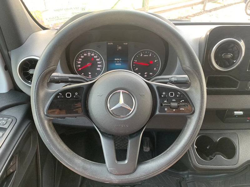 Mercedes-Benz Sprinter 317 CDI*L2H2*TREKHAAK 3,5TON*ACHTERUITRIJCAMERA*NAVI* - Panel van: picture 4 Mercedes-Benz Sprinter 317 CDI*L2H2*TREKHAAK 3,5TON*ACHTERUITRIJCAMERA*NAVI* - Panel van: picture 4