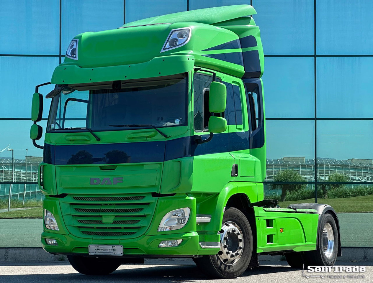 DAF CF 440 FT Space CAB 2x Tank Only 536.000 KM TOP Condition Belgium Truck - Tractor unit: picture 1 DAF CF 440 FT Space CAB 2x Tank Only 536.000 KM TOP Condition Belgium Truck - Tractor unit: picture 1