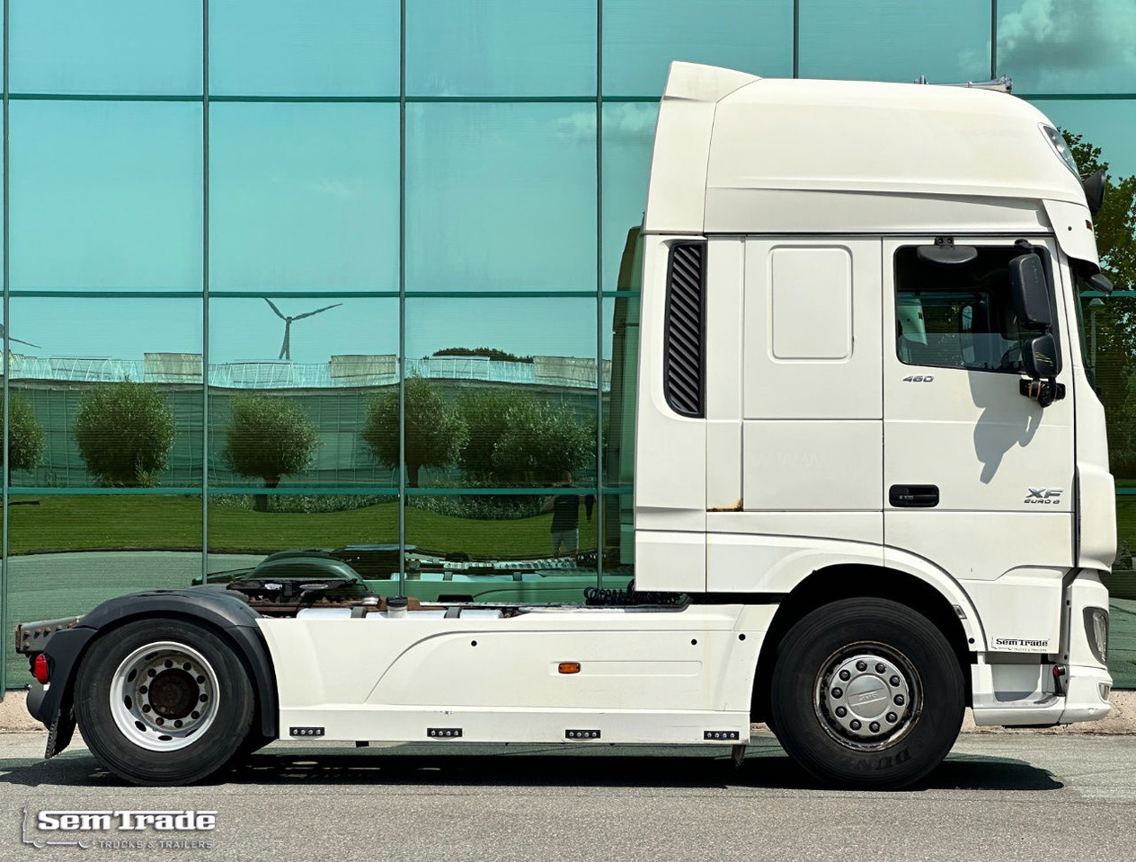 DAF XF 460 FT SSC Euro 6 Full Spoiler 2X Tanks Holland-Truck - Tractor unit: picture 5 DAF XF 460 FT SSC Euro 6 Full Spoiler 2X Tanks Holland-Truck - Tractor unit: picture 5