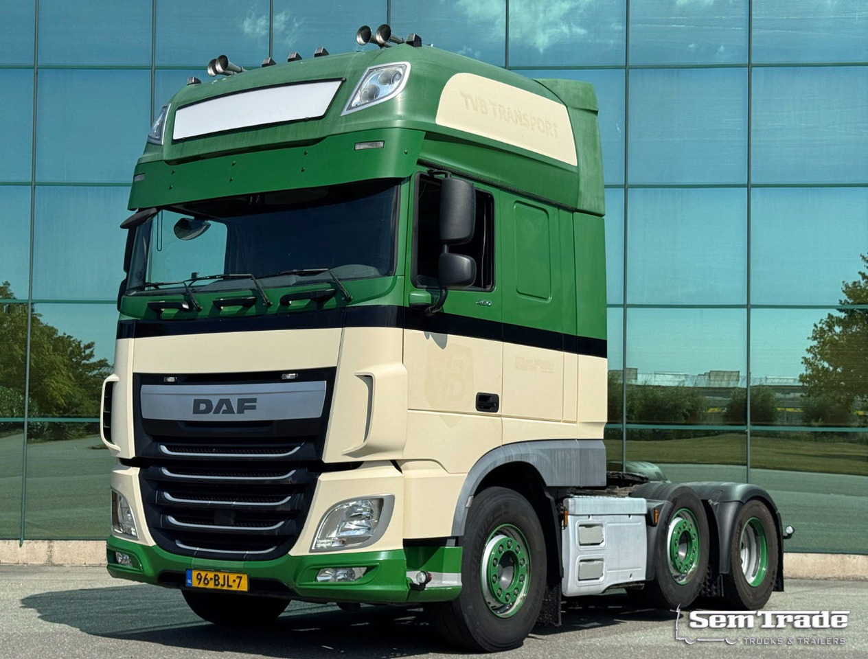DAF XF 460 FTG SSC 6X2 Only 659.900 KM TOP Condition NL Truck - Tractor unit: picture 1 DAF XF 460 FTG SSC 6X2 Only 659.900 KM TOP Condition NL Truck - Tractor unit: picture 1
