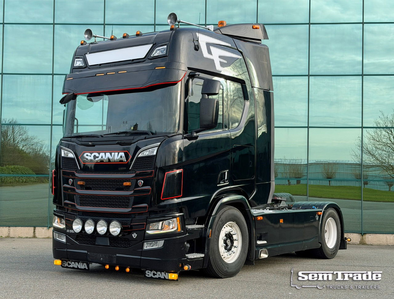 Scania R580 V8 NGS King Full AIR Full Optons PTO Retarder TOP Condition Belgium Truck - Tractor unit: picture 1 Scania R580 V8 NGS King Full AIR Full Optons PTO Retarder TOP Condition Belgium Truck - Tractor unit: picture 1