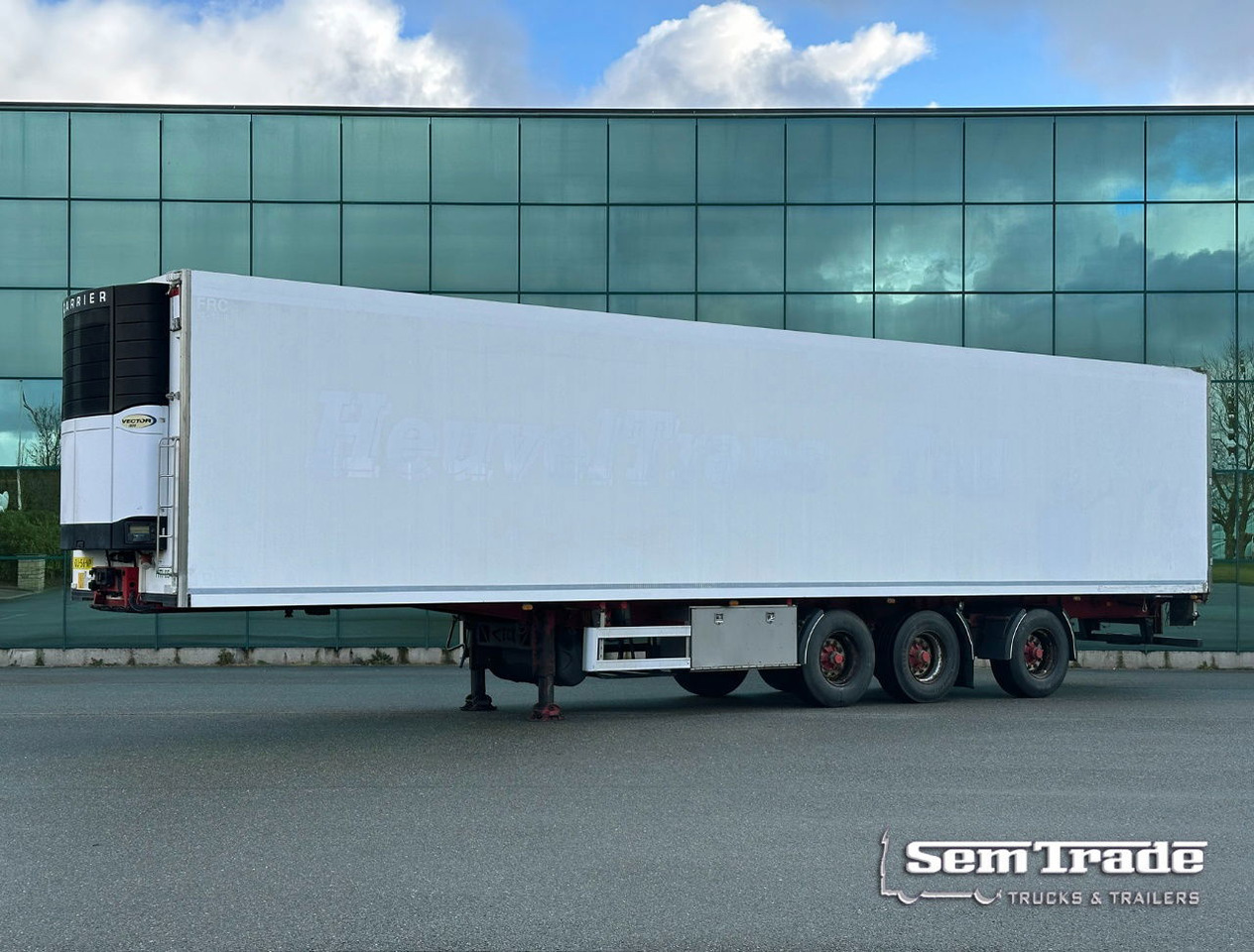 Van Eck 3 AS Koel Vries Carrier Vector 1800 Zeer Mooi Chassis Stuuras Tridec - Refrigerator semi-trailer: picture 1 Van Eck 3 AS Koel Vries Carrier Vector 1800 Zeer Mooi Chassis Stuuras Tridec - Refrigerator semi-trailer: picture 1