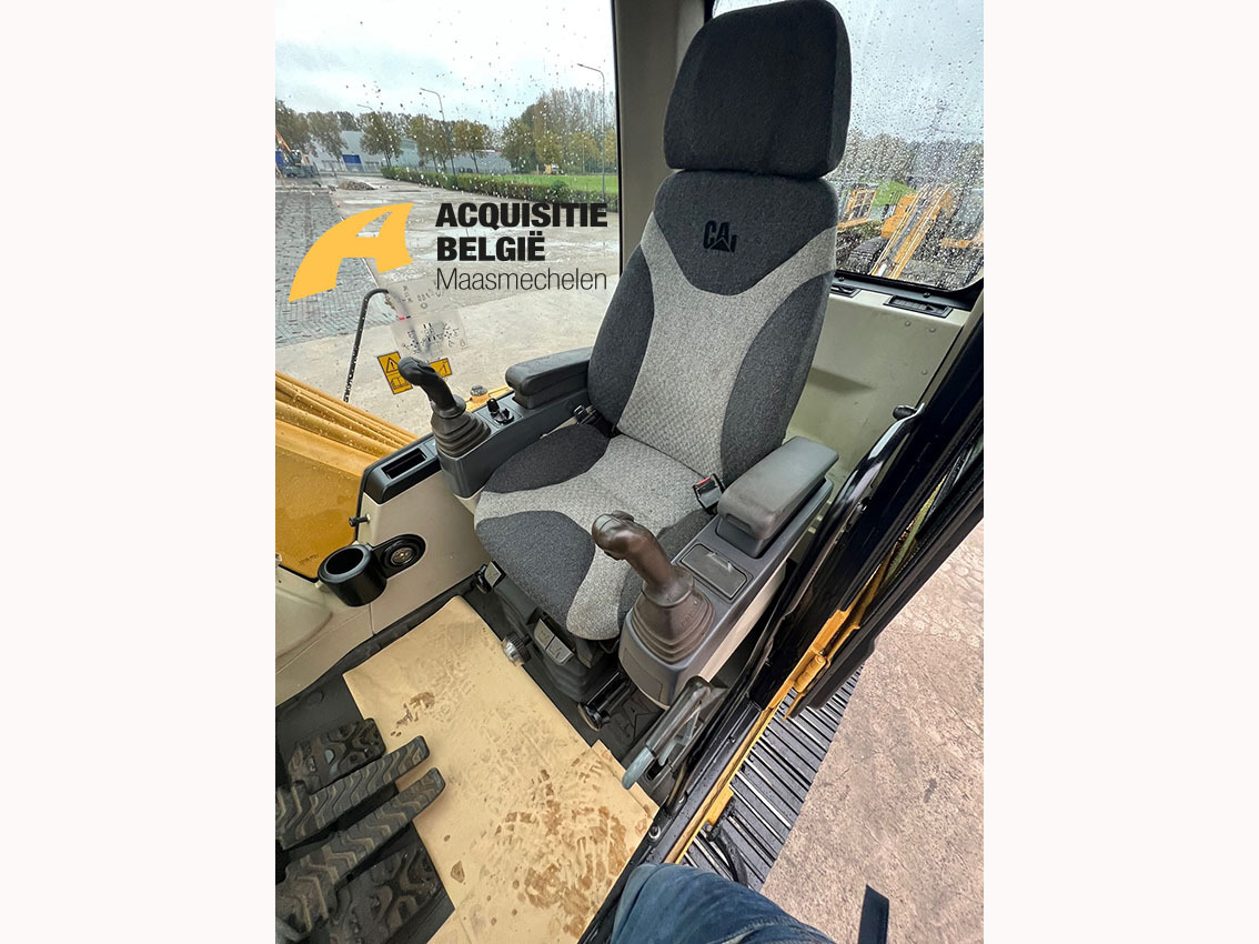 Waste/ Industry handler CATERPILLAR 330CL MH: picture 8 Waste/ Industry handler CATERPILLAR 330CL MH: picture 8