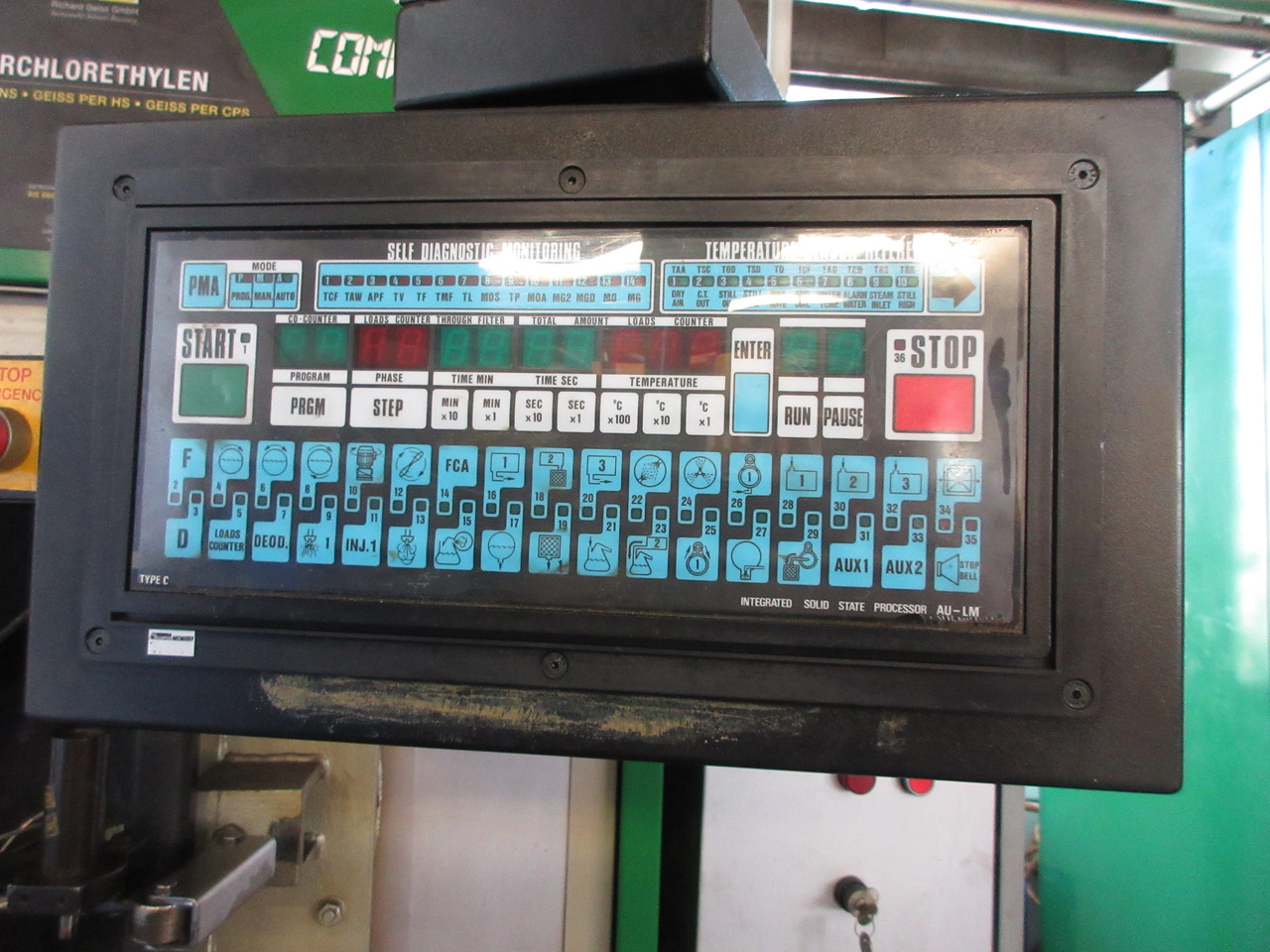 AMA Universal Multimatic LM 250 Computer Entfettungsanlage mit PER Perchlorethylen - Machine tool: picture 4 AMA Universal Multimatic LM 250 Computer Entfettungsanlage mit PER Perchlorethylen - Machine tool: picture 4