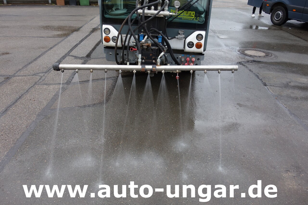 Boschung L3 Schwemmfahrzeug 4-Rad Lenkung Motorschaden - Municipal/ Special vehicle: picture 2 Boschung L3 Schwemmfahrzeug 4-Rad Lenkung Motorschaden - Municipal/ Special vehicle: picture 2