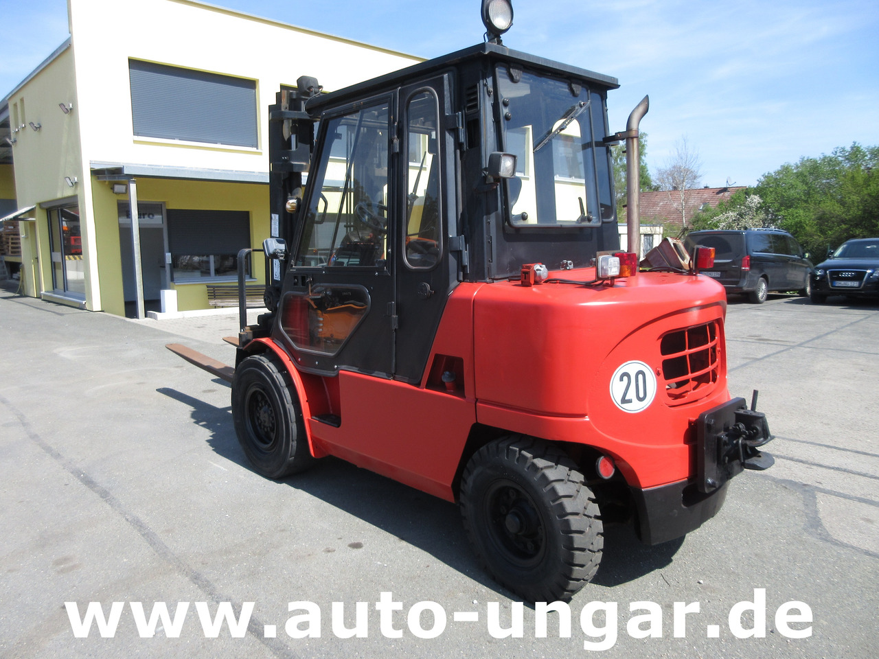 Nissan F04D 400 Diesel Gabelstapler 4.000kg Motorschaden Bj. 2002 - Diesel forklift: picture 5 Nissan F04D 400 Diesel Gabelstapler 4.000kg Motorschaden Bj. 2002 - Diesel forklift: picture 5