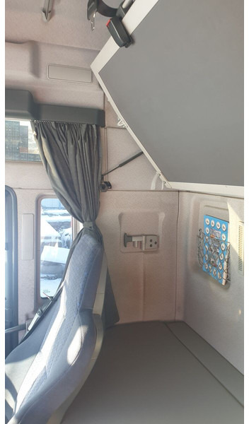 Lease a MAN 8x4 hydr. 250t TGA 41.680 BBS (8V) MAN 8x4 hydr. 250t TGA 41.680 BBS (8V): picture 13