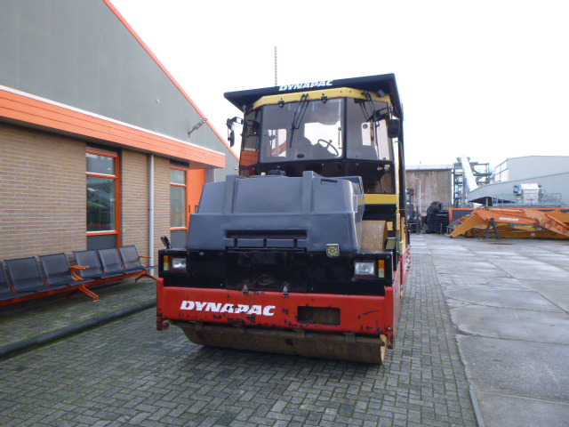 DYNAPAC CC722 - Road roller: picture 4 DYNAPAC CC722 - Road roller: picture 4