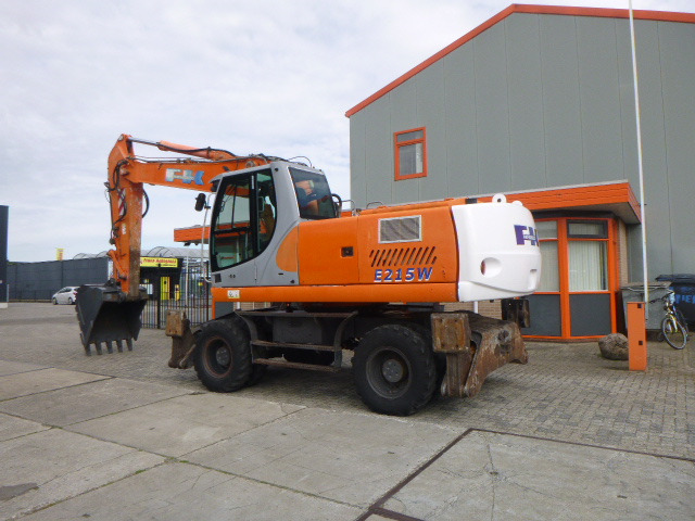 FIAT-KOBELCO E215W - Wheel excavator: picture 3 FIAT-KOBELCO E215W - Wheel excavator: picture 3