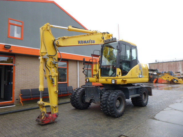 KOMATSU PW140-7 - Wheel excavator: picture 1 KOMATSU PW140-7 - Wheel excavator: picture 1