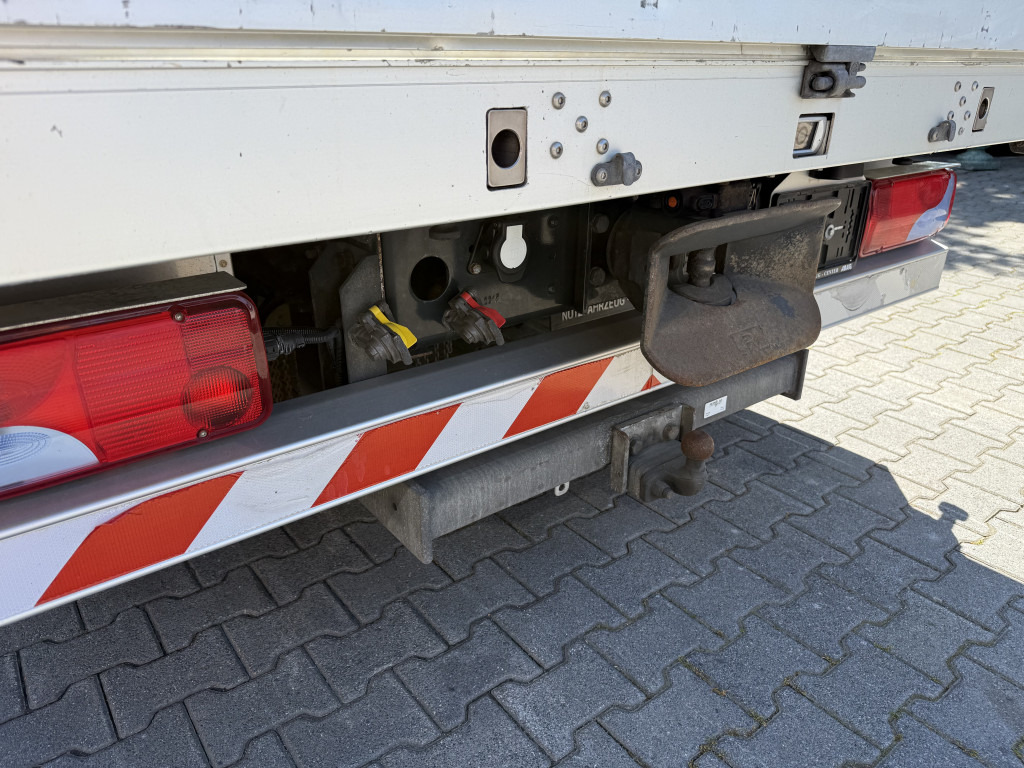 MAN TGL 8.180 Palfinger 6501 - Crane truck, Dropside/ Flatbed truck: picture 2 MAN TGL 8.180 Palfinger 6501 - Crane truck, Dropside/ Flatbed truck: picture 2