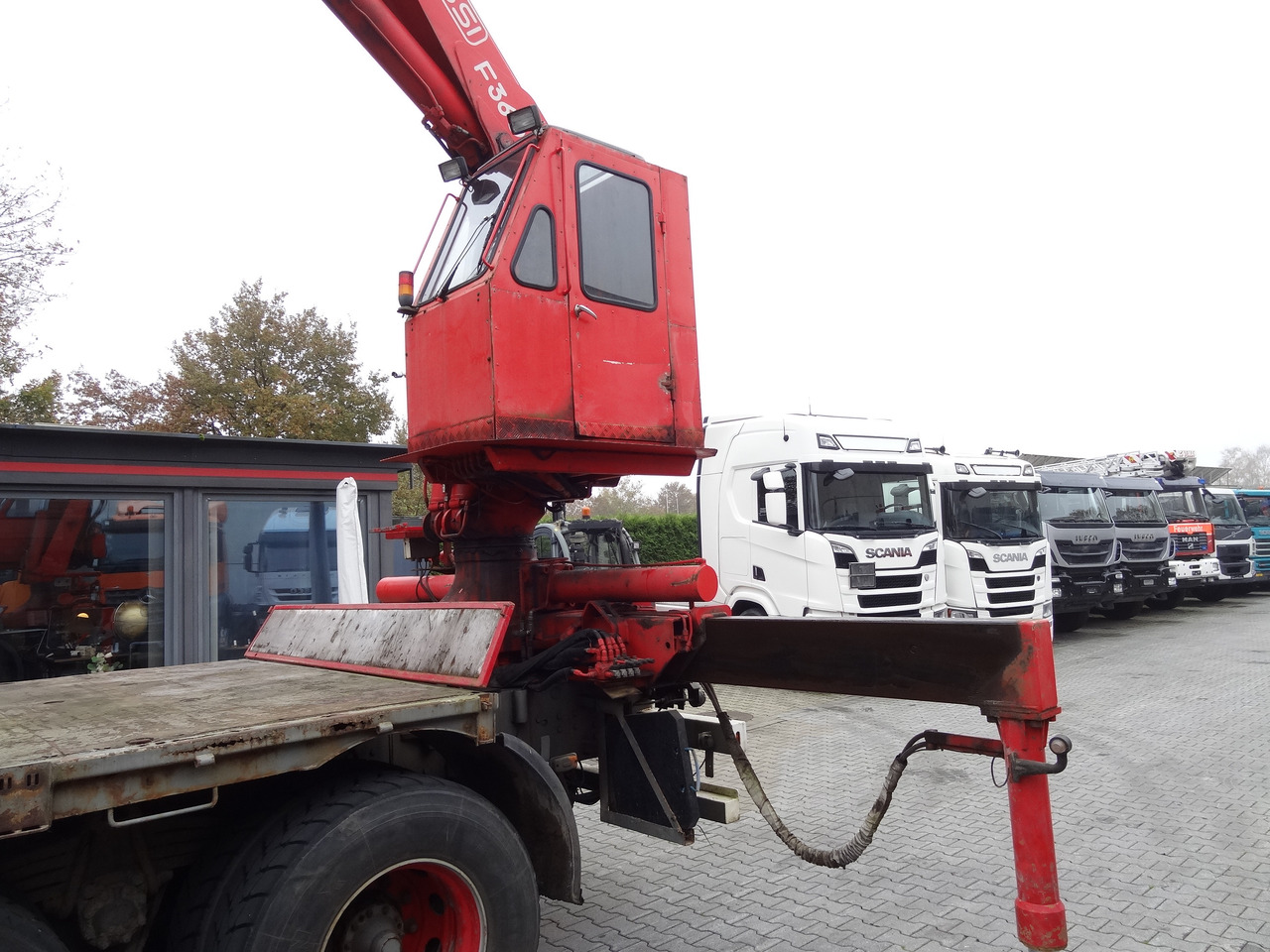 Scania R144 460 6X4 Fassi 360 bis 25 Meter - Dropside/ Flatbed truck, Crane truck: picture 2 Scania R144 460 6X4 Fassi 360 bis 25 Meter - Dropside/ Flatbed truck, Crane truck: picture 2