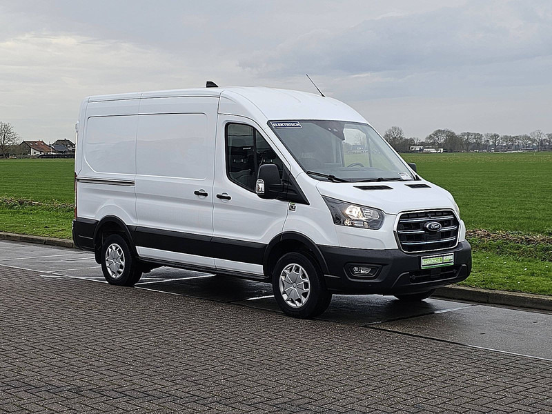 Ford E-Transit L2H2 184 pk 75KWH - Panel van, Electric van: picture 5 Ford E-Transit L2H2 184 pk 75KWH - Panel van, Electric van: picture 5