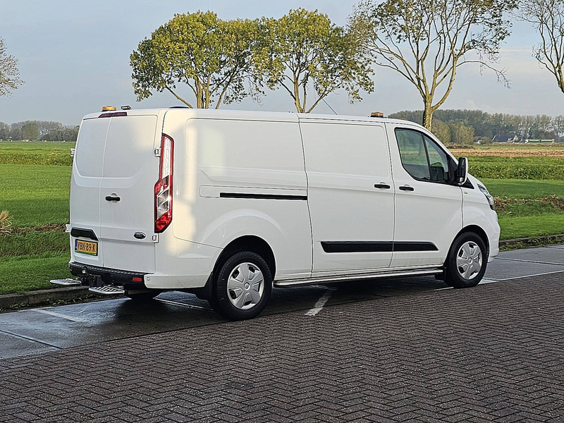 Ford Transit Custom 2.0 L2H1 Euro6 Airco NAP - Small van: picture 3 Ford Transit Custom 2.0 L2H1 Euro6 Airco NAP - Small van: picture 3