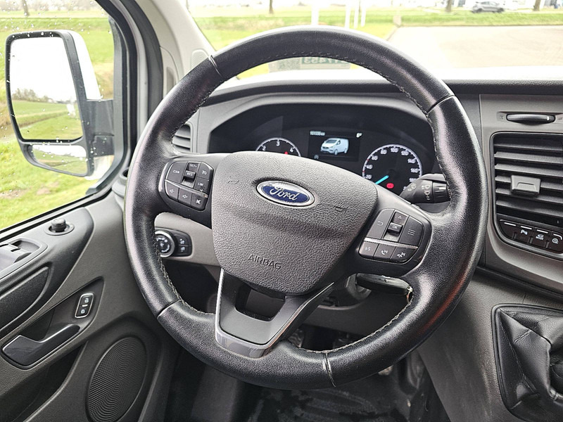 Interior photo 2: Small van Ford Transit Custom  L2H1 Navi Euro6