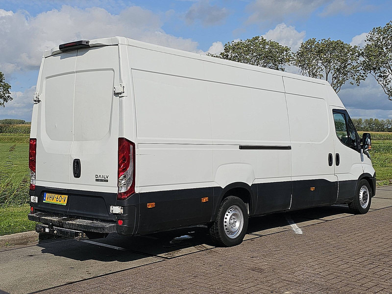 Iveco Daily 35S16 - Panel van: picture 3 Iveco Daily 35S16 - Panel van: picture 3
