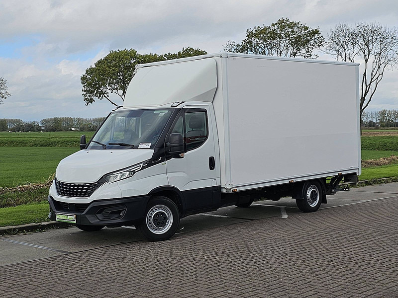 Iveco Daily 35S18 3.0ltr ac aut. EUR6 - Box van: picture 2 Iveco Daily 35S18 3.0ltr ac aut. EUR6 - Box van: picture 2