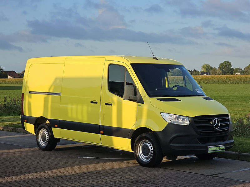 Mercedes-Benz Sprinter 314 CDI L2H1 - Panel van: picture 5 Mercedes-Benz Sprinter 314 CDI L2H1 - Panel van: picture 5
