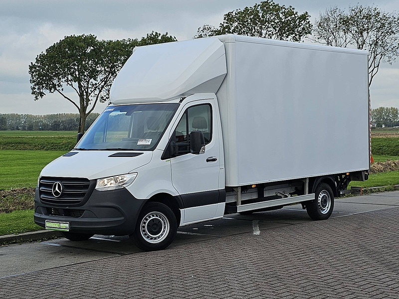 Mercedes-Benz Sprinter 315 Bakwagen Laadklep! - Box van: picture 2 Mercedes-Benz Sprinter 315 Bakwagen Laadklep! - Box van: picture 2