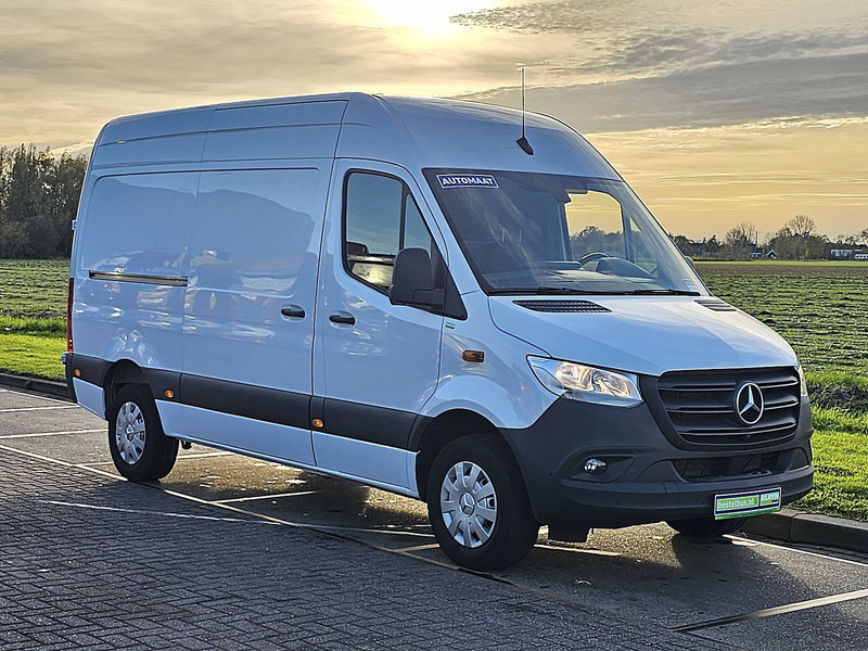 Mercedes-Benz Sprinter 317 L2H2 Mbux Navi Euro6 - Panel van: picture 5 Mercedes-Benz Sprinter 317 L2H2 Mbux Navi Euro6 - Panel van: picture 5