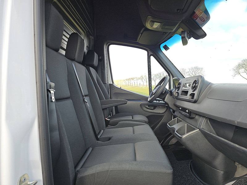 Panel van, Electric van Mercedes-Benz eSprinter  L2H2 41kWh DEMO!: picture 7