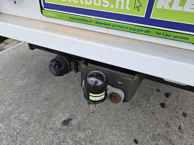 Flatbed van Opel Movano 2.3 HIAB 023 ac EURO6: picture 12 Flatbed van Opel Movano 2.3 HIAB 023 ac EURO6: picture 12