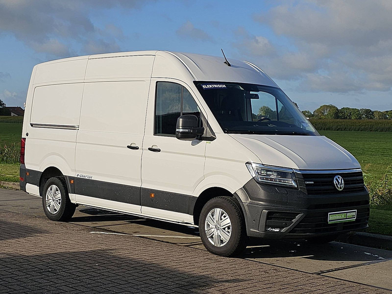 Panel van, Electric van Volkswagen Crafter 35 E-CRAFTER L2H2: picture 5