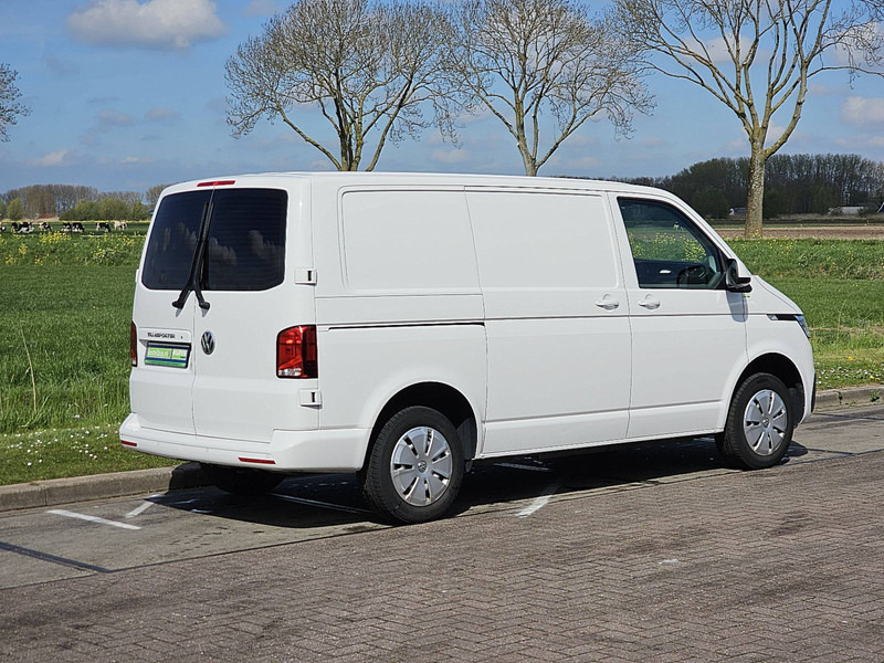 Volkswagen Transporter 2.0 TDI L1H1 2xZijdeur LED ! - Small van: picture 3 Volkswagen Transporter 2.0 TDI L1H1 2xZijdeur LED ! - Small van: picture 3