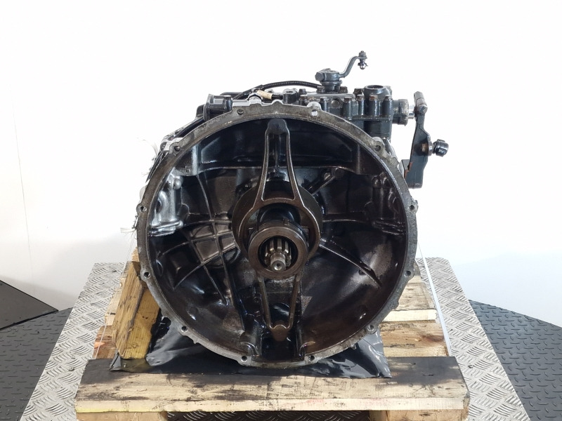 ZF Ecolite 6S800TO Daf Spec Gearbox - Gearbox: picture 2 ZF Ecolite 6S800TO Daf Spec Gearbox - Gearbox: picture 2