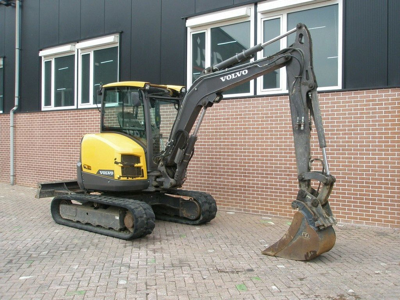 Volvo ECR50D - Mini excavator: picture 3 Volvo ECR50D - Mini excavator: picture 3