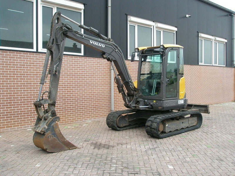 Volvo ECR50D - Mini excavator: picture 1 Volvo ECR50D - Mini excavator: picture 1