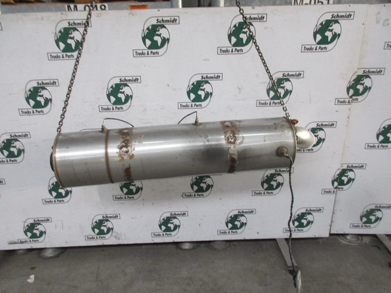 DAF 1703479 // 1703615 KATALYSATOR DAF LF 220 EURO 5 EEV MODEL 2012 - Catalytic converter for Truck: picture 3 DAF 1703479 // 1703615 KATALYSATOR DAF LF 220 EURO 5 EEV MODEL 2012 - Catalytic converter for Truck: picture 3