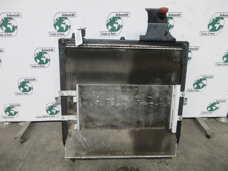 MAN 81.06100-6854//81.06100-6875 RADITEUR MAN COMPLEET EURO 6 - Radiator for Truck: picture 2 MAN 81.06100-6854//81.06100-6875 RADITEUR MAN COMPLEET EURO 6 - Radiator for Truck: picture 2