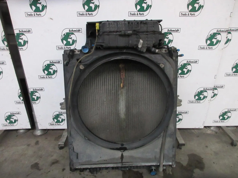 MAN 81.06100-6855 // 81.06100-6876 RADIATEUR MAN 18.560 EURO 6 - Radiator for Truck: picture 4 MAN 81.06100-6855 // 81.06100-6876 RADIATEUR MAN 18.560 EURO 6 - Radiator for Truck: picture 4