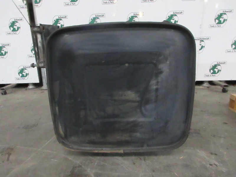 MAN 81.12201-5554 // 81.12201-5814 //400 LITER STAAL TANK 41.460 EURO 6 - Fuel tank for Truck: picture 2 MAN 81.12201-5554 // 81.12201-5814 //400 LITER STAAL TANK 41.460 EURO 6 - Fuel tank for Truck: picture 2