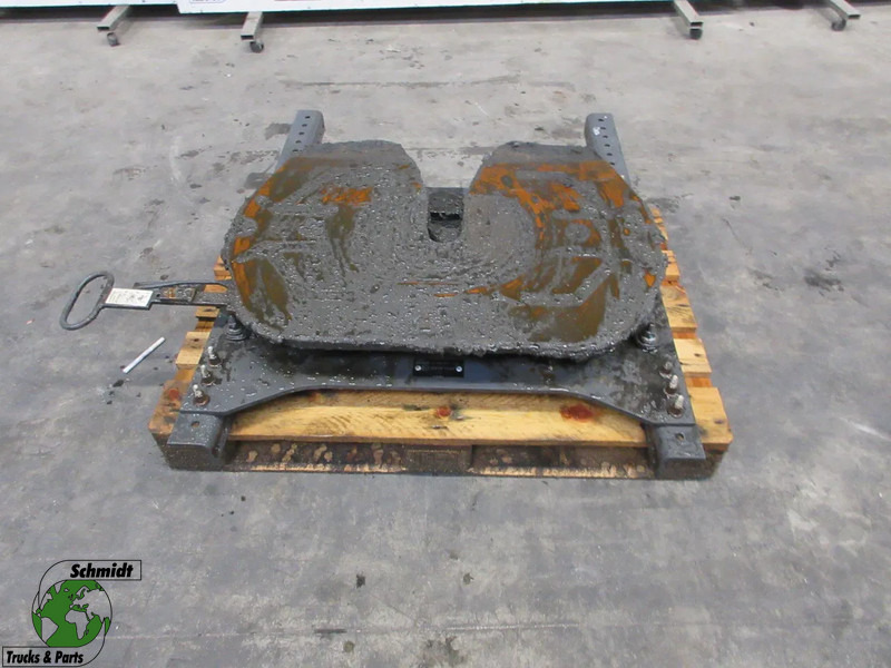 SAF G50-X D152.3 U20.0 SK-S 36.20 G50-X D152.3 U20.0 SK-S 36.20 VOLVO FH 460 EURO 6 MODEL 2021 - Fifth wheel coupling for Truck: picture 1 SAF G50-X D152.3 U20.0 SK-S 36.20 G50-X D152.3 U20.0 SK-S 36.20 VOLVO FH 460 EURO 6 MODEL 2021 - Fifth wheel coupling for Truck: picture 1