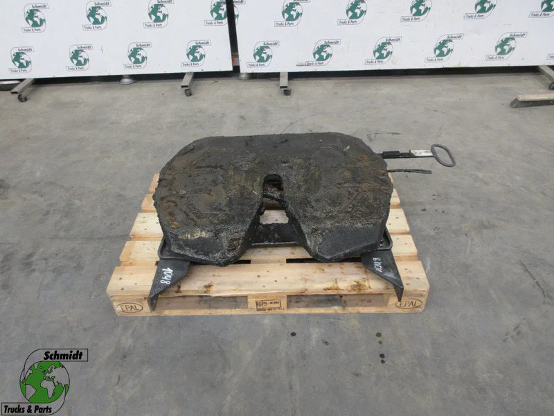 Volvo 21587522 // SAF HOLLAND G50-X D 152,3 U20,0 SK-S 3620 21587522 // SAF HOLLAND G50-X D 152,3 U20,0 SK-S 3620 MODEL 2023 - Fifth wheel coupling for Truck: picture 1 Volvo 21587522 // SAF HOLLAND G50-X D 152,3 U20,0 SK-S 3620 21587522 // SAF HOLLAND G50-X D 152,3 U20,0 SK-S 3620 MODEL 2023 - Fifth wheel coupling for Truck: picture 1