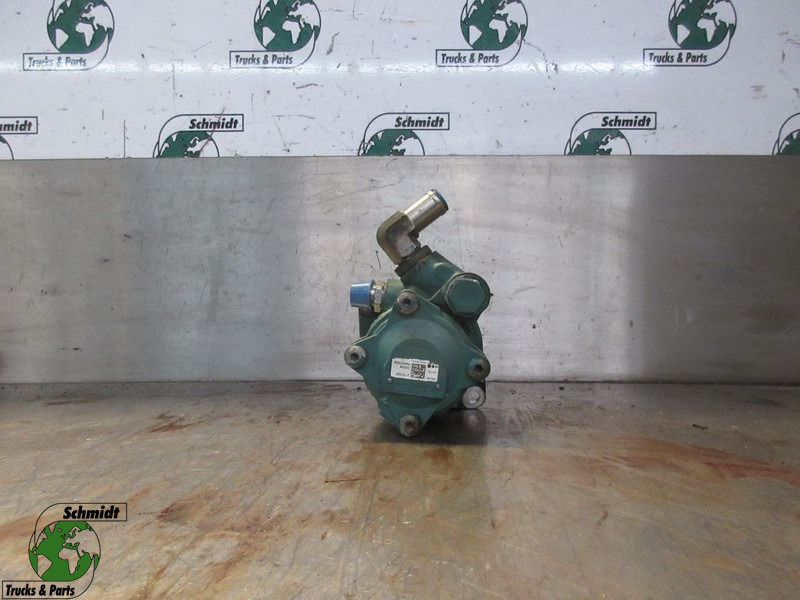 Volvo 21737267 STUURPOMP VOLVO FL 210 EURO 6 - Steering pump for Truck: picture 1 Volvo 21737267 STUURPOMP VOLVO FL 210 EURO 6 - Steering pump for Truck: picture 1