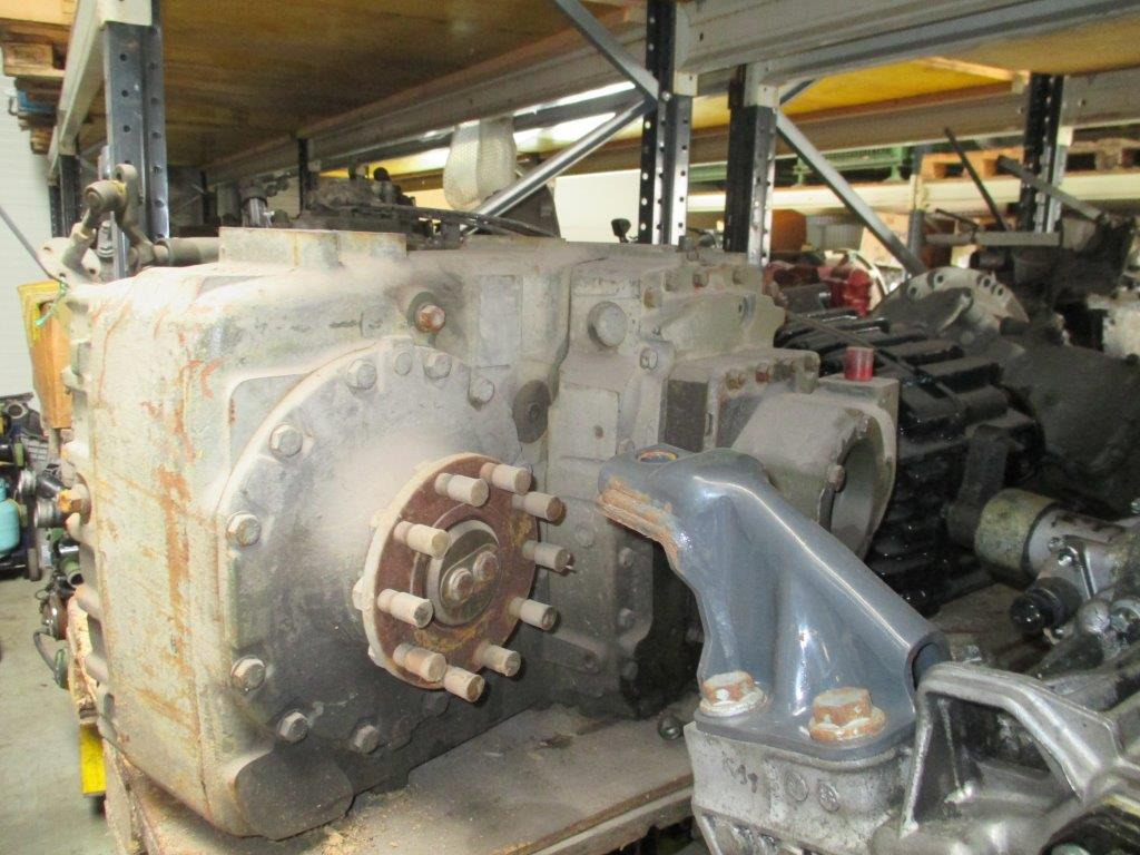 ZF TRANSMATIC 400 - Gearbox: picture 3 ZF TRANSMATIC 400 - Gearbox: picture 3