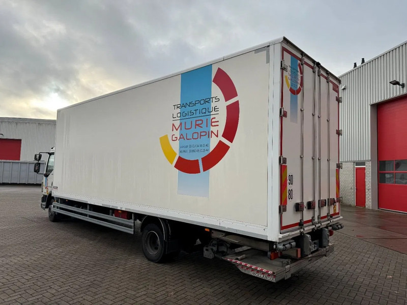 DAF LF210 / NICE CLEAN CLOSED BOX / PLATFORM 1500 KG / NO KEYS / AUTOMATIC / EURO-6 / 2019 - Box truck: picture 3 DAF LF210 / NICE CLEAN CLOSED BOX / PLATFORM 1500 KG / NO KEYS / AUTOMATIC / EURO-6 / 2019 - Box truck: picture 3