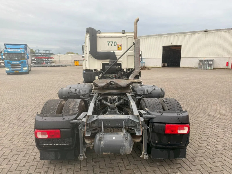 DAF CF480 / 6X4 / ENGINE RUNNING / INTARDER / HYDRAULICS / ONLY:87912 KM / FULL-AIR / DEB / ALCOA / LWDS / FRIDGE / AUTOMATIC / EURO - Tractor unit: picture 4 DAF CF480 / 6X4 / ENGINE RUNNING / INTARDER / HYDRAULICS / ONLY:87912 KM / FULL-AIR / DEB / ALCOA / LWDS / FRIDGE / AUTOMATIC / EURO - Tractor unit: picture 4