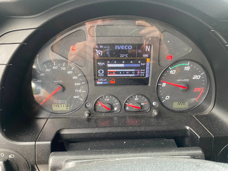 Lease a Iveco Stralis 570 XP / ENGINE RUNNING / INTARDER / PARKCOOL / DOUBLE TANK / NAVI / LEATHER / ONLY:749717 KM / ALCOA / EURO-6 / 2017 Iveco Stralis 570 XP / ENGINE RUNNING / INTARDER / PARKCOOL / DOUBLE TANK / NAVI / LEATHER / ONLY:749717 KM / ALCOA / EURO-6 / 2017: picture 15
