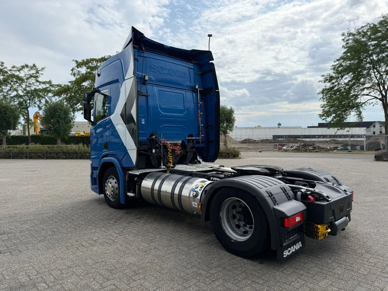 Scania NGS R410 / GERMAN TRUCK / RETARDER / LNG / ONLY: 619043 KM / I-PARKCOOL / LWDS / AUTOMATIC / EURO-6 / 2020 - Tractor unit: picture 3 Scania NGS R410 / GERMAN TRUCK / RETARDER / LNG / ONLY: 619043 KM / I-PARKCOOL / LWDS / AUTOMATIC / EURO-6 / 2020 - Tractor unit: picture 3