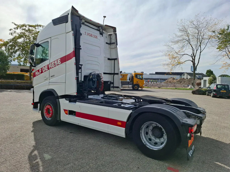 Volvo FH4-460 / VEB+ / HYDRAULICS / TUV:31-10-2025 / GEN2 V2 SMART TACHO / LWDS / SIDESKIRTS / FRIDGE / EURO-6 / 2018 - Tractor unit: picture 3 Volvo FH4-460 / VEB+ / HYDRAULICS / TUV:31-10-2025 / GEN2 V2 SMART TACHO / LWDS / SIDESKIRTS / FRIDGE / EURO-6 / 2018 - Tractor unit: picture 3