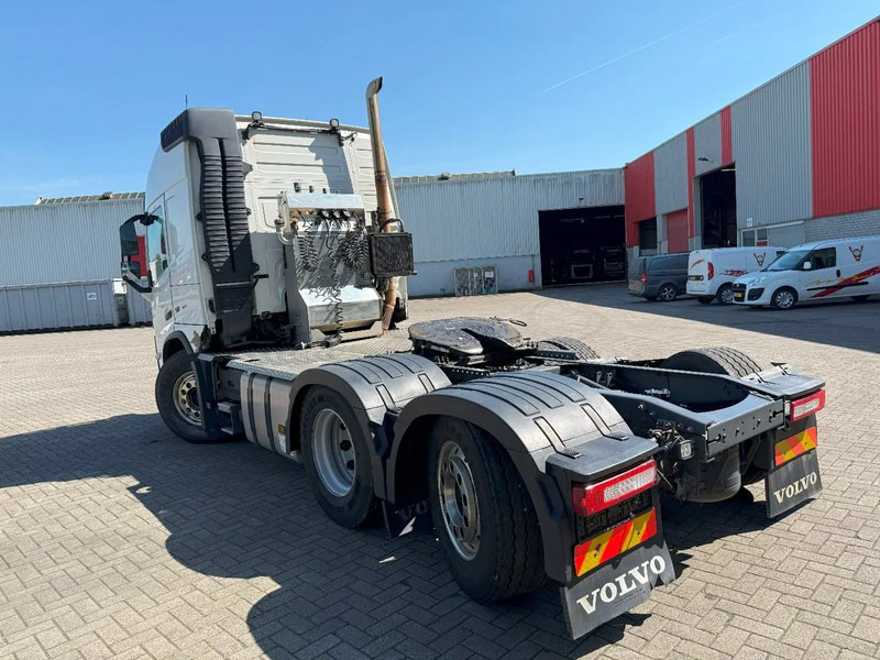 Volvo FM5-500 / ENGINE RUNNING / HYDRAULICS / DYNAMIC STEERING / ONLY:228169 KM / FULL-AIR / LIFT+LENKACHSE / VEB+ / ACC / LWDS / AUTO - Tractor unit: picture 3 Volvo FM5-500 / ENGINE RUNNING / HYDRAULICS / DYNAMIC STEERING / ONLY:228169 KM / FULL-AIR / LIFT+LENKACHSE / VEB+ / ACC / LWDS / AUTO - Tractor unit: picture 3