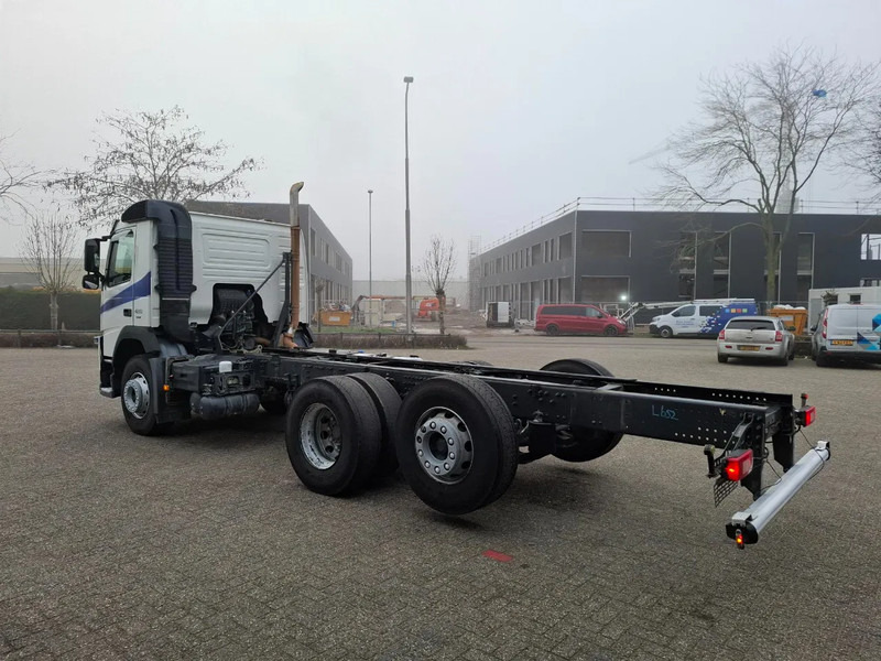 Volvo FM4-420 / VEB+ / LWDS / LIFT+LENKACHSE / ONLY:336223 KM / INLINER / AUTOMATIC / EURO-6 / 2018 - Cab chassis truck: picture 3 Volvo FM4-420 / VEB+ / LWDS / LIFT+LENKACHSE / ONLY:336223 KM / INLINER / AUTOMATIC / EURO-6 / 2018 - Cab chassis truck: picture 3